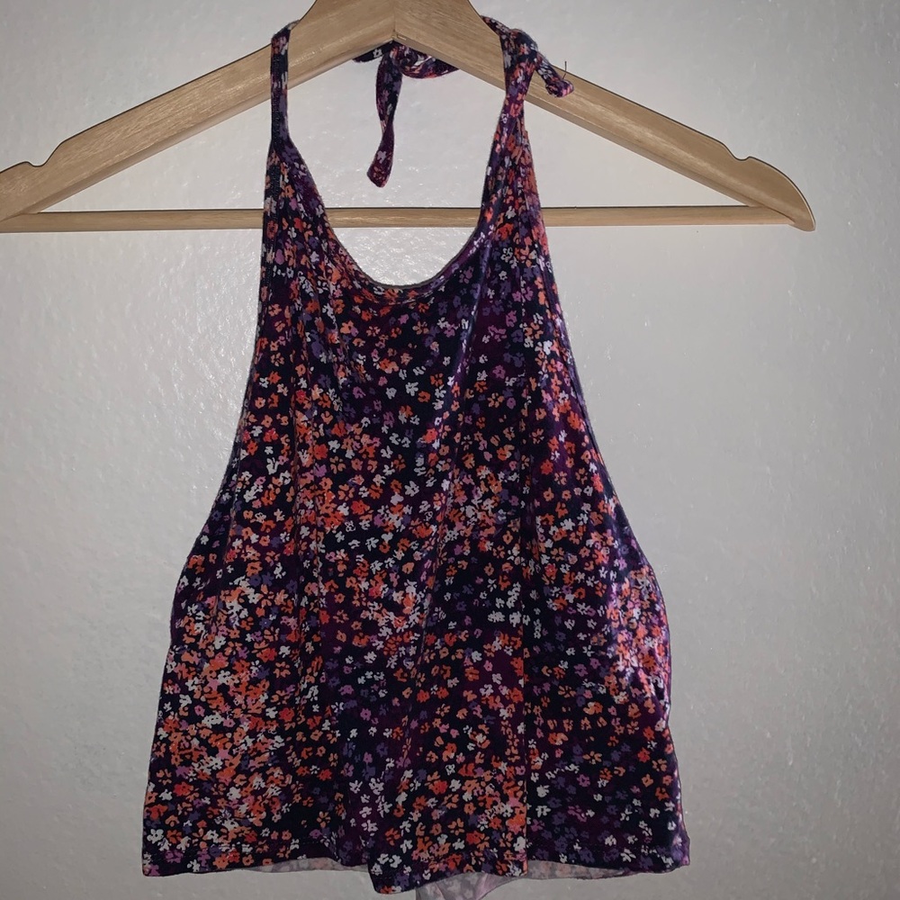 Halter top